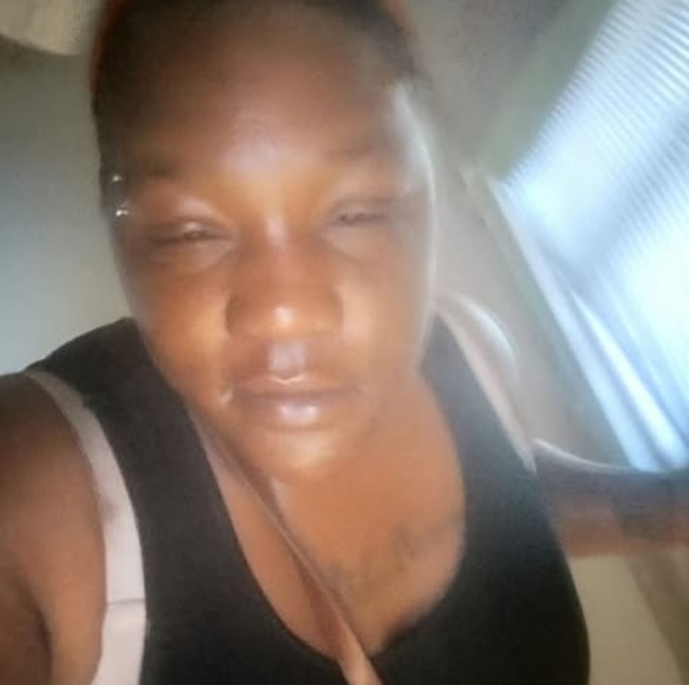 Meet your Posher, Tinekia